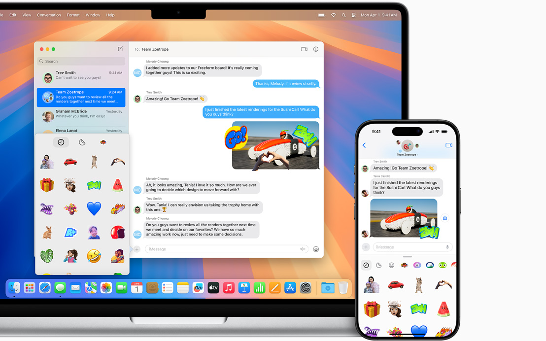 Отворен Mac лаптоп с iPhone до него, на екраните на които се демонстрира използването на приложението Messages, с едни и същи текстове и изображения и на двата екрана.