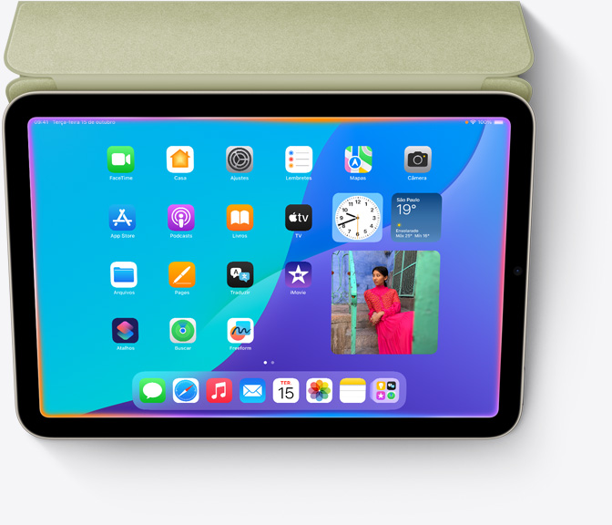 Um iPad mini na horizontal mostrando a Tela de Início.