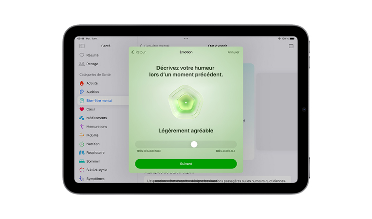 Personne portant un casque Apple Vision Pro et utilisant l’app Pleine conscience
