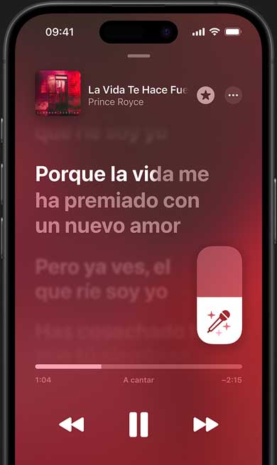 Se muestra el modo Apple Music Sing en un iPhone que está reproduciendo La Vida Te Hace Fuerte de Prince Royce