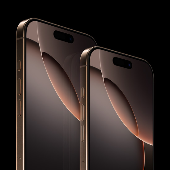 6,9palcový iPhone 16 Pro Max a 6,3palcový iPhone 16 Pro, pohled zepředu, akční tlačítko, tlačítka hlasitosti, Dynamic Island nahoře uprostřed