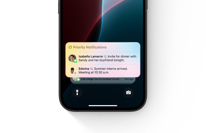 La liste des notifications d’un iPhone affiche les notifications les plus importantes sur le dessus de la pile.