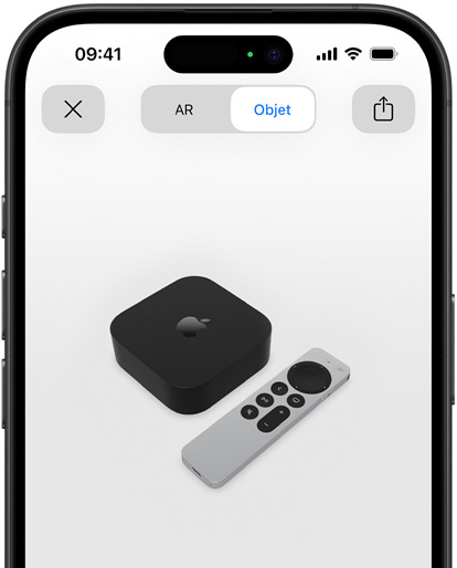 L’image présente l’Apple TV 4K en réalité augmentée sur l’écran d’un iPhone.