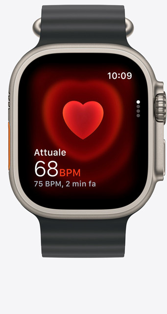 Un Apple Watch Ultra 2 visto di fronte con la schermata dell’app Battito che rileva una frequenza cardiaca di 68 battiti al minuto.