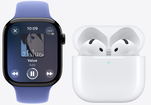 AirPods 4の隣にApple Watch Series 10があり、曲を再生している