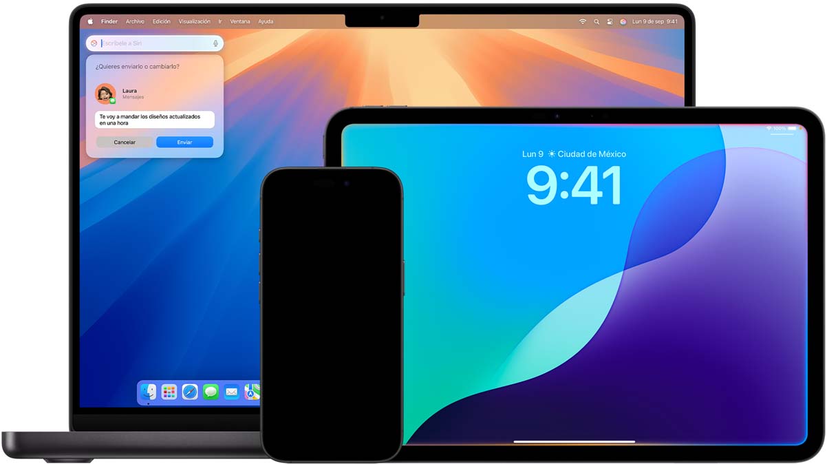 Una Mac, un iPad y un iPhone muestran las nuevas funcionalidades de Siri potenciadas por Apple Intelligence