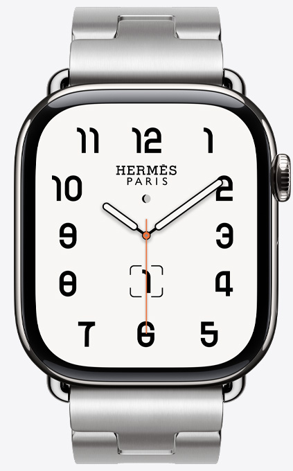 Front view of the Satiné Grand H band in stainless steel with the Hermès Classic watch face.