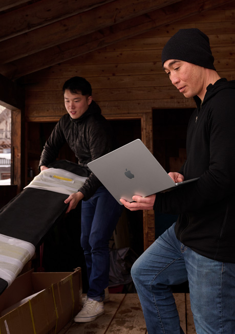 Employees take inventory on iPad.